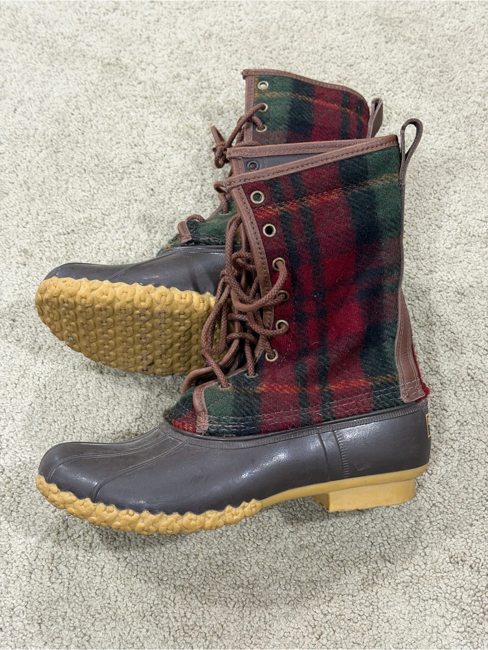 L.L. Bean Women's Brown & Red-Green Plaid Lace-Up Duck Boots 8N made in USA
